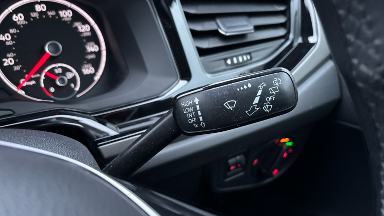 Volkswagen Polo 1.0 TSI 95 SE 5dr Petrol Hatchback